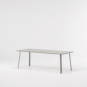 mesa contemporánea