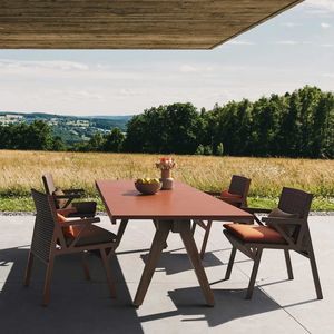 mesa de comedor contemporánea