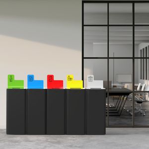 cubo de basura de acero