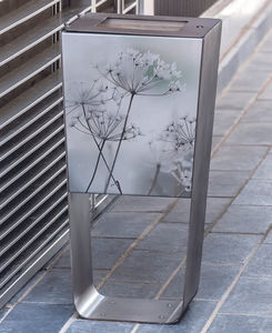 cubo de basura público