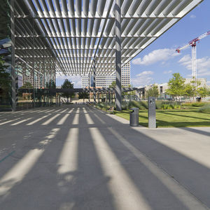 marquesina para edificio comercial
