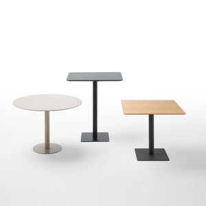mesa contemporánea