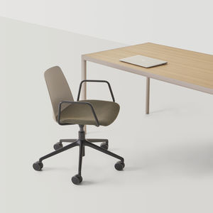 silla de trabajo de plástico