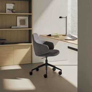 silla de trabajo de cuero