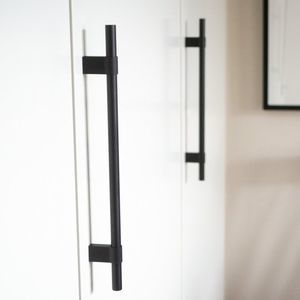 tirador para mueble de aluminio