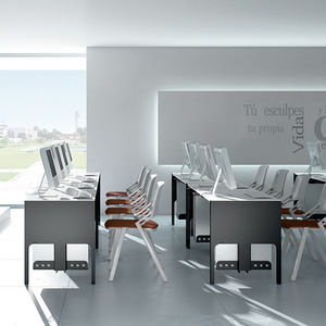 mesa de conferencia contemporánea