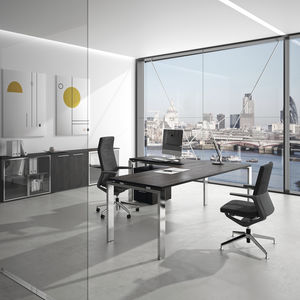 sillón de director contemporáneo