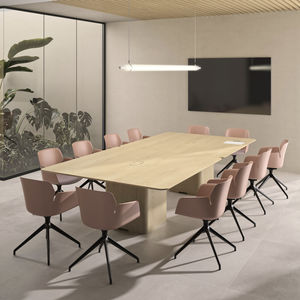 mesa de reuniones contemporánea