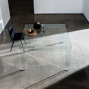 mesa de comedor contemporánea
