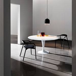mesa de comedor contemporánea