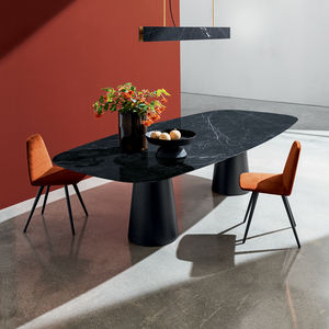 mesa de comedor contemporánea
