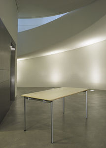 mesa contemporánea