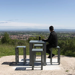 mesa de pícnic contemporánea