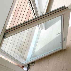 ventana de madera
