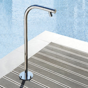 ducha de exterior para piscina