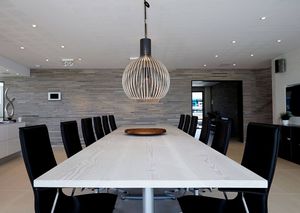 mesa de comedor contemporánea