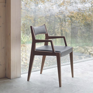 silla de oficina contemporánea