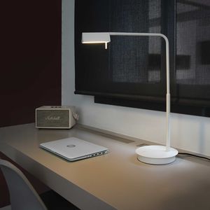 lámpara de mesa
