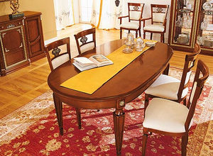 mesa de comedor clásica