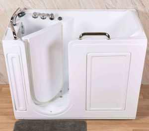 bañera de esquina