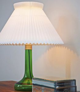 lámpara de mesa