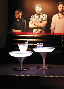 mesa bistró contemporánea