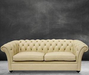 sofá Chesterfield