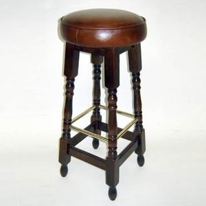 taburete de bar clásico