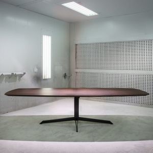 mesa de comedor contemporánea