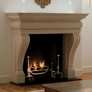 marco para chimenea clásico