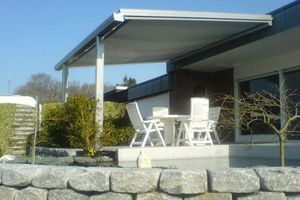 toldo con cofre