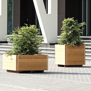 jardinera de madera