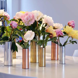 florero contemporáneo