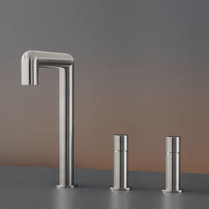 grifo bimando para lavabo