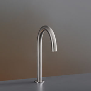 caño para lavabo de acero inoxidable