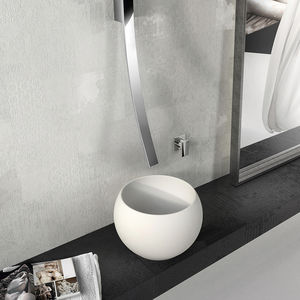 lavabo sobre encimera / redondo / de mineral compuesto / contemporáneo