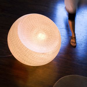 lámpara de mesa