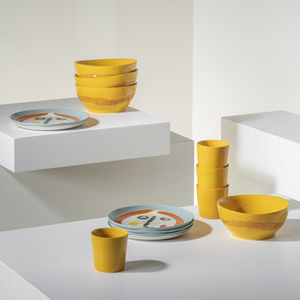 servicio de mesa de porcelana