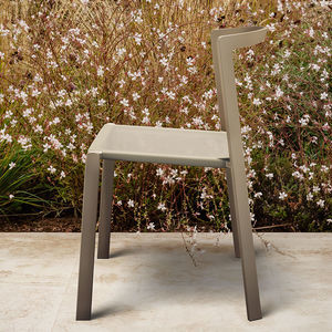 silla contemporánea