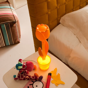 lámpara de mesa