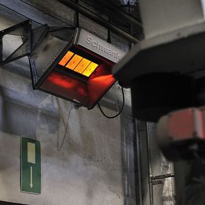 estufa de infrarrojos de pared