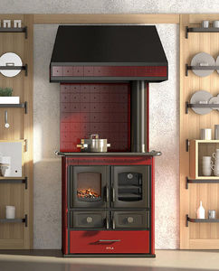 cocina con horno de leña
