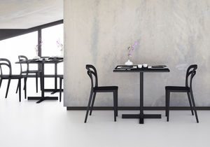 mesa contemporánea