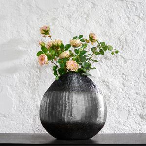 florero contemporáneo