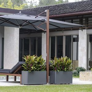 jardinera de acero con revestimiento en polvo