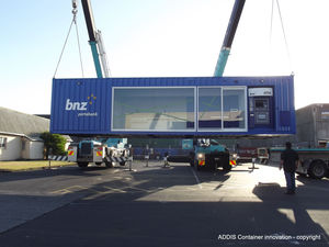 contenedor comercial
