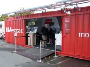 contenedor comercial