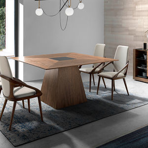 mesa de comedor contemporánea