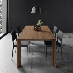 mesa de comedor contemporánea