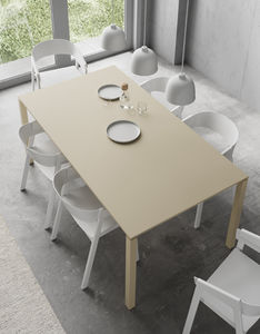 mesa de comedor contemporánea